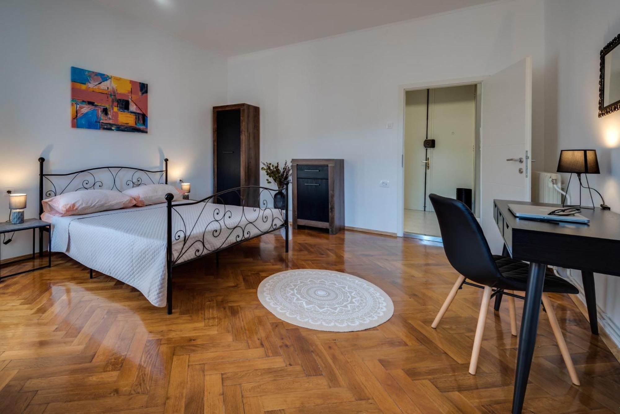 Sorelle Apartment *